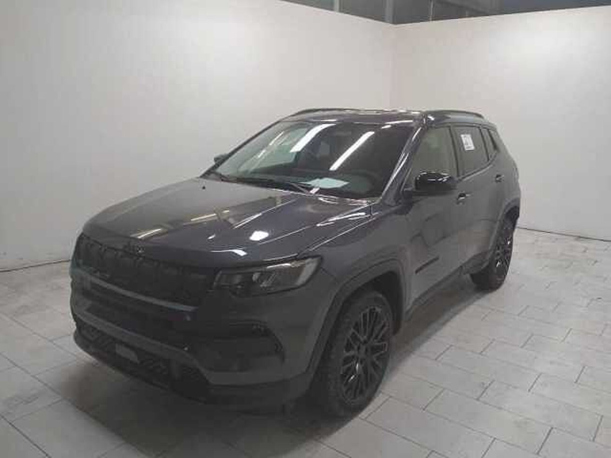 Jeep Compass 1.6 mjt Night Eagle 2wd 130cv nuova a Cuneo