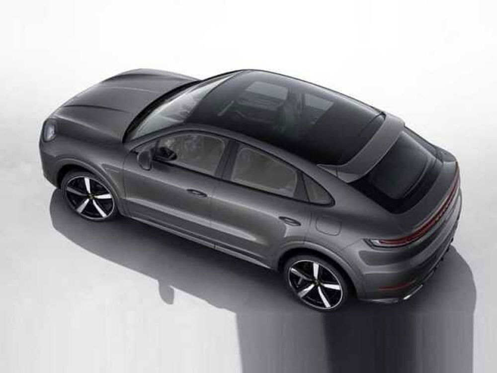 Porsche Cayenne Coupé nuova a Vicenza (4)