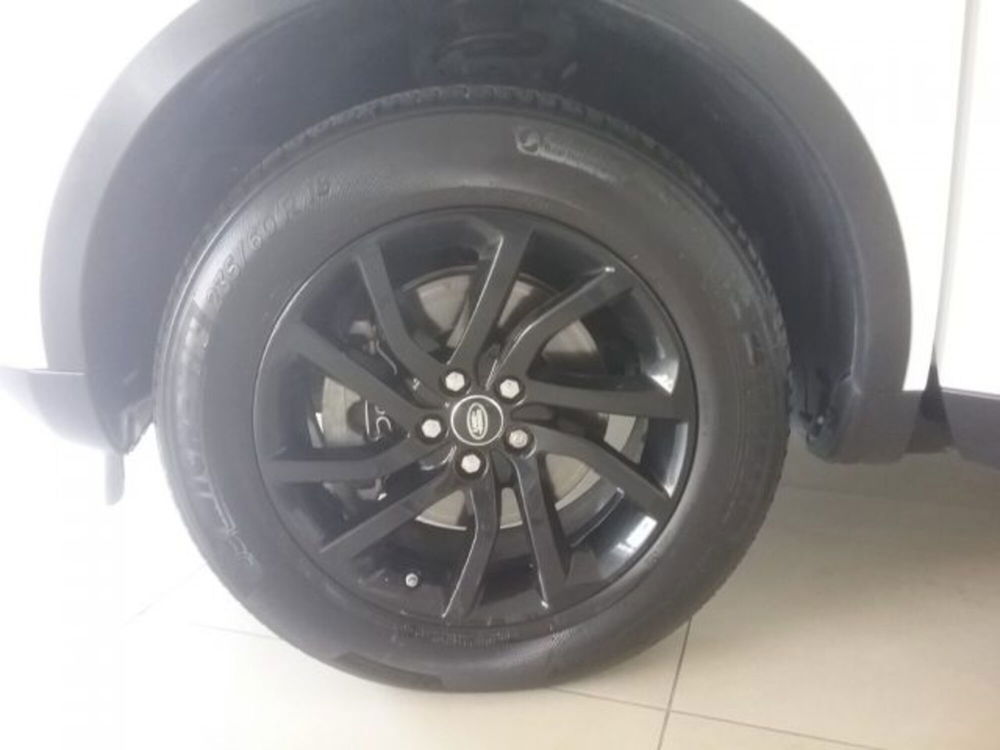 Land Rover Discovery Sport usata a Macerata (8)