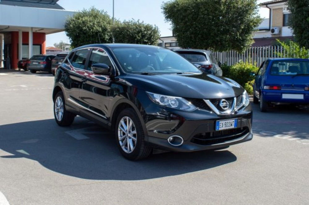 Nissan Qashqai usata a Latina