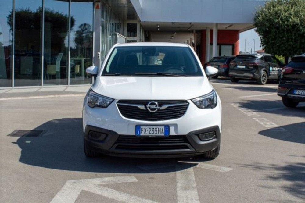 Opel Crossland X 1.2 12V Advance  del 2019 usata a Fondi (2)