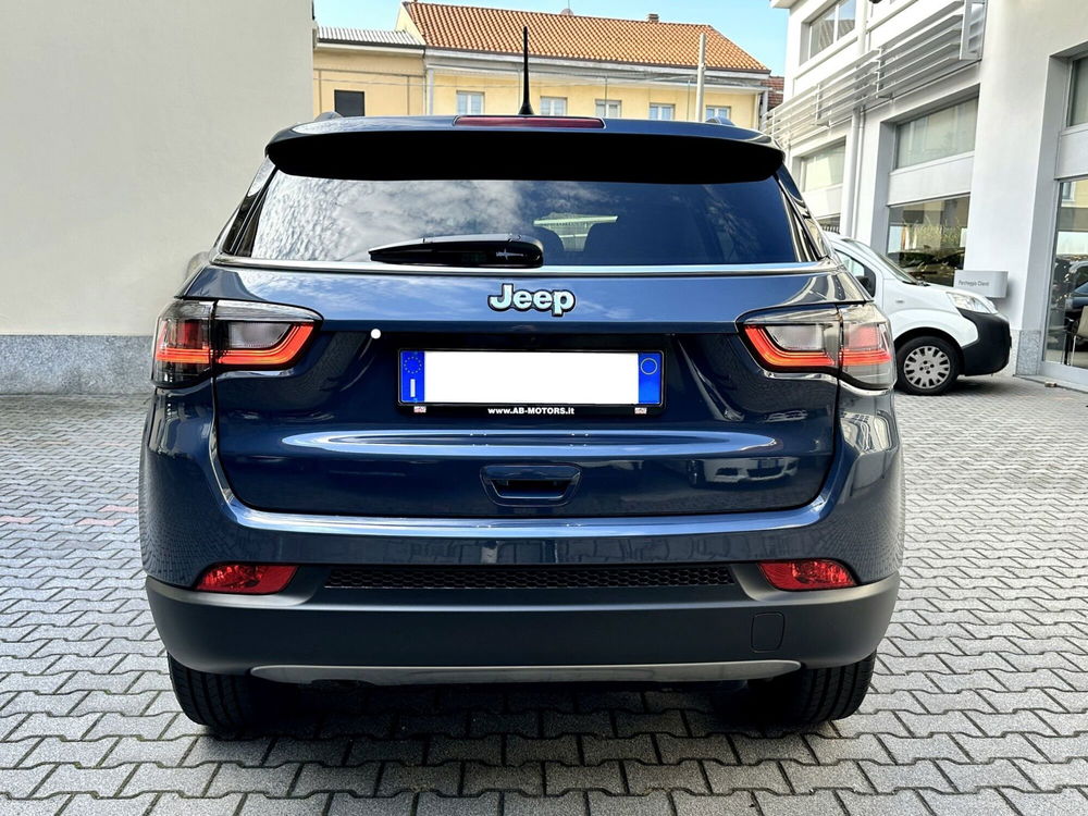 Jeep Compass nuova a Varese (7)