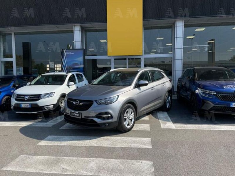 Opel Grandland X 1.2 Turbo 12V 130 CV Start&Stop Advance my 17 del 2018 usata a San Martino Siccomario