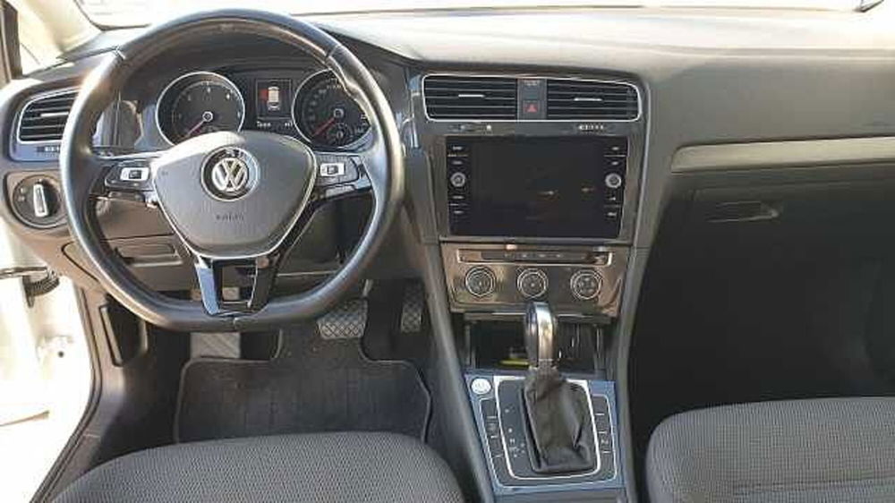 Volkswagen Golf Variant usata a Ancona (10)