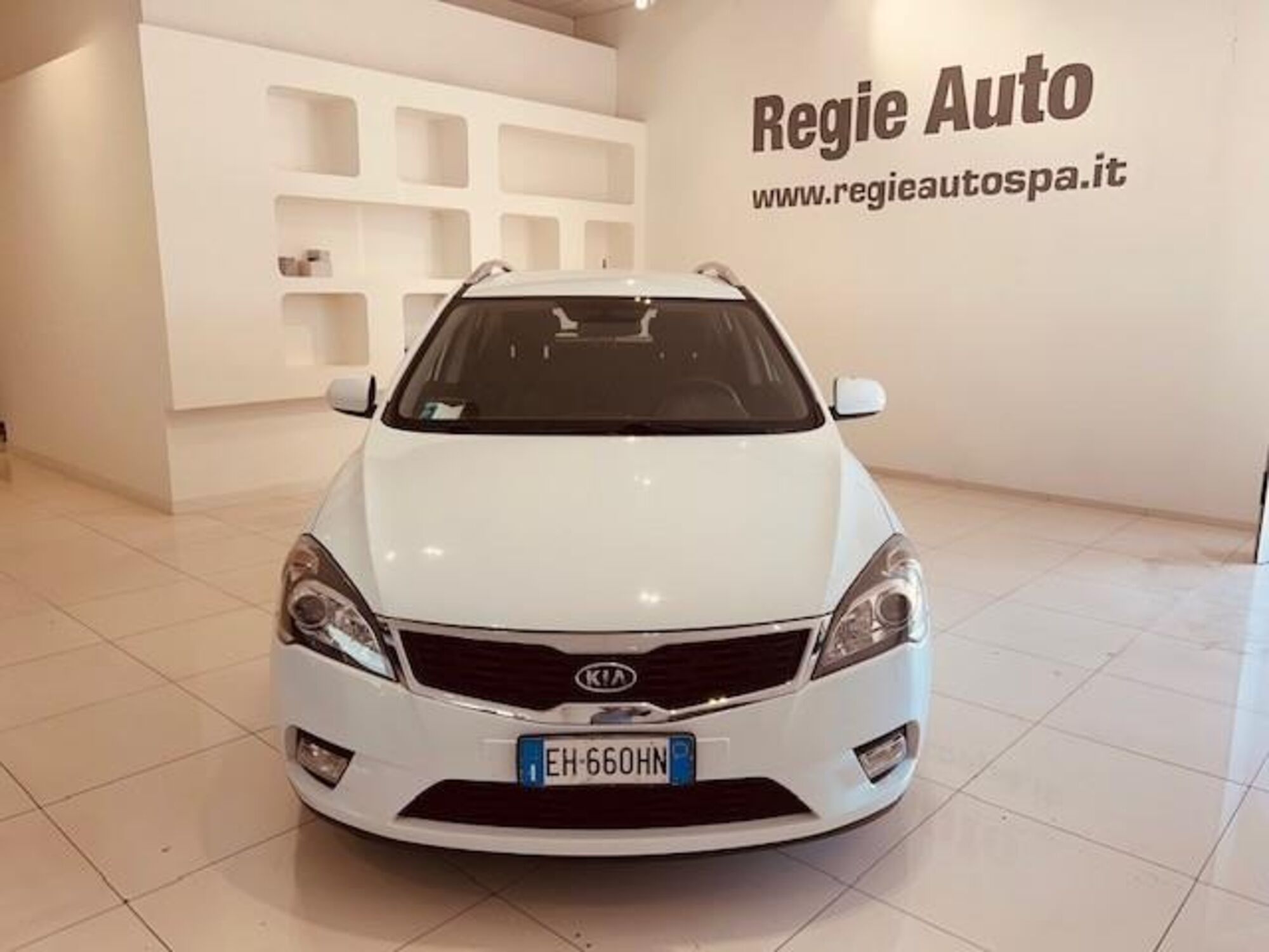 Kia Ceed Sport Wagon 1.6 CRDi 136 CV DCT SW Evolution del 2012 usata a Viterbo