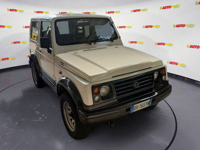 Suzuki Samurai 1.9 diesel cat Berlina De Luxe del 2002 usata a Lucca