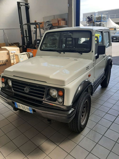 Suzuki Samurai 1.3i cat Berlina VX De Luxe: prezzo e scheda