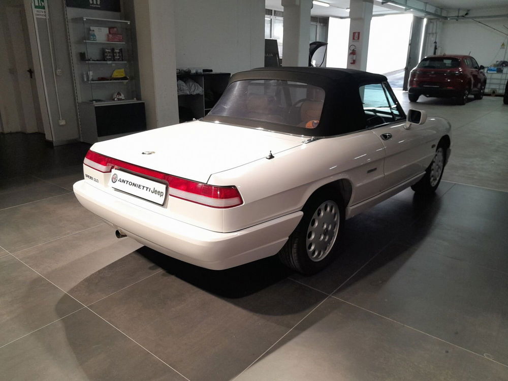 Alfa Romeo Spider usata a Ancona (11)