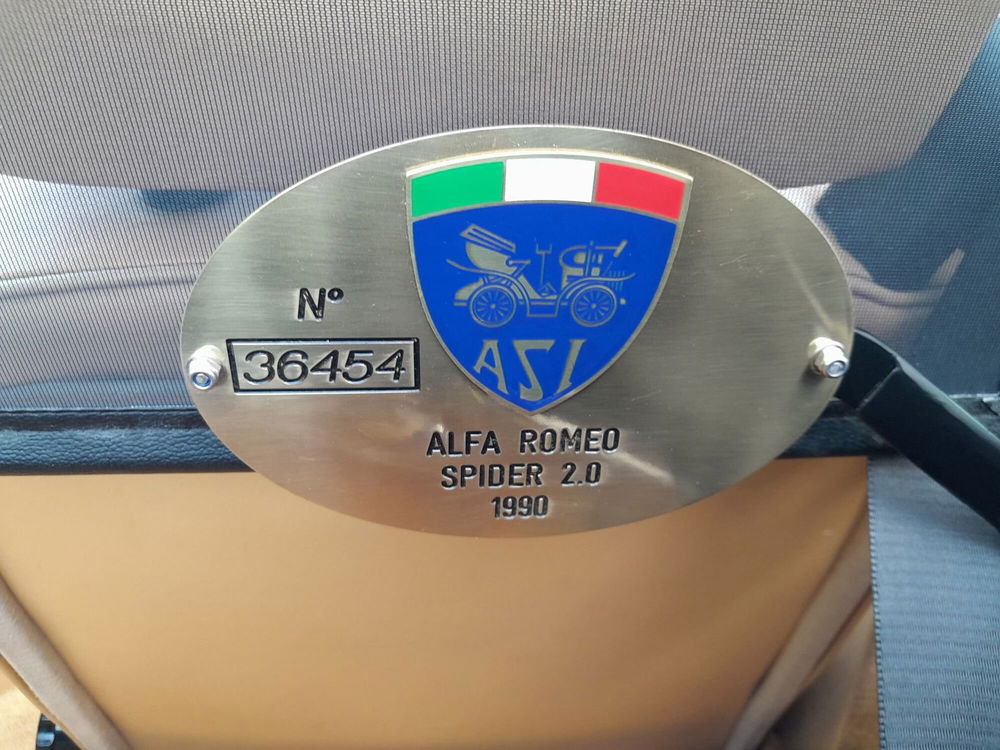 Alfa Romeo Spider usata a Ancona (17)