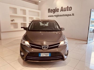 Toyota Verso 1.6 D-4D Active  del 2017 usata a Viterbo