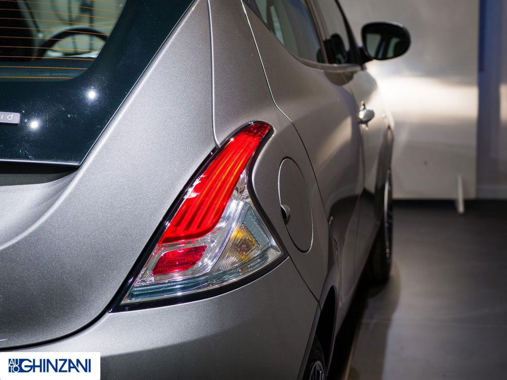 Lancia Ypsilon nuova a Bergamo (13)