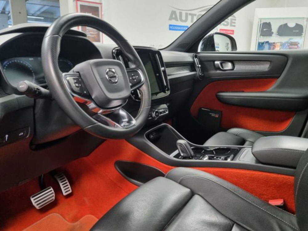 Volvo XC40 usata a Brescia (11)