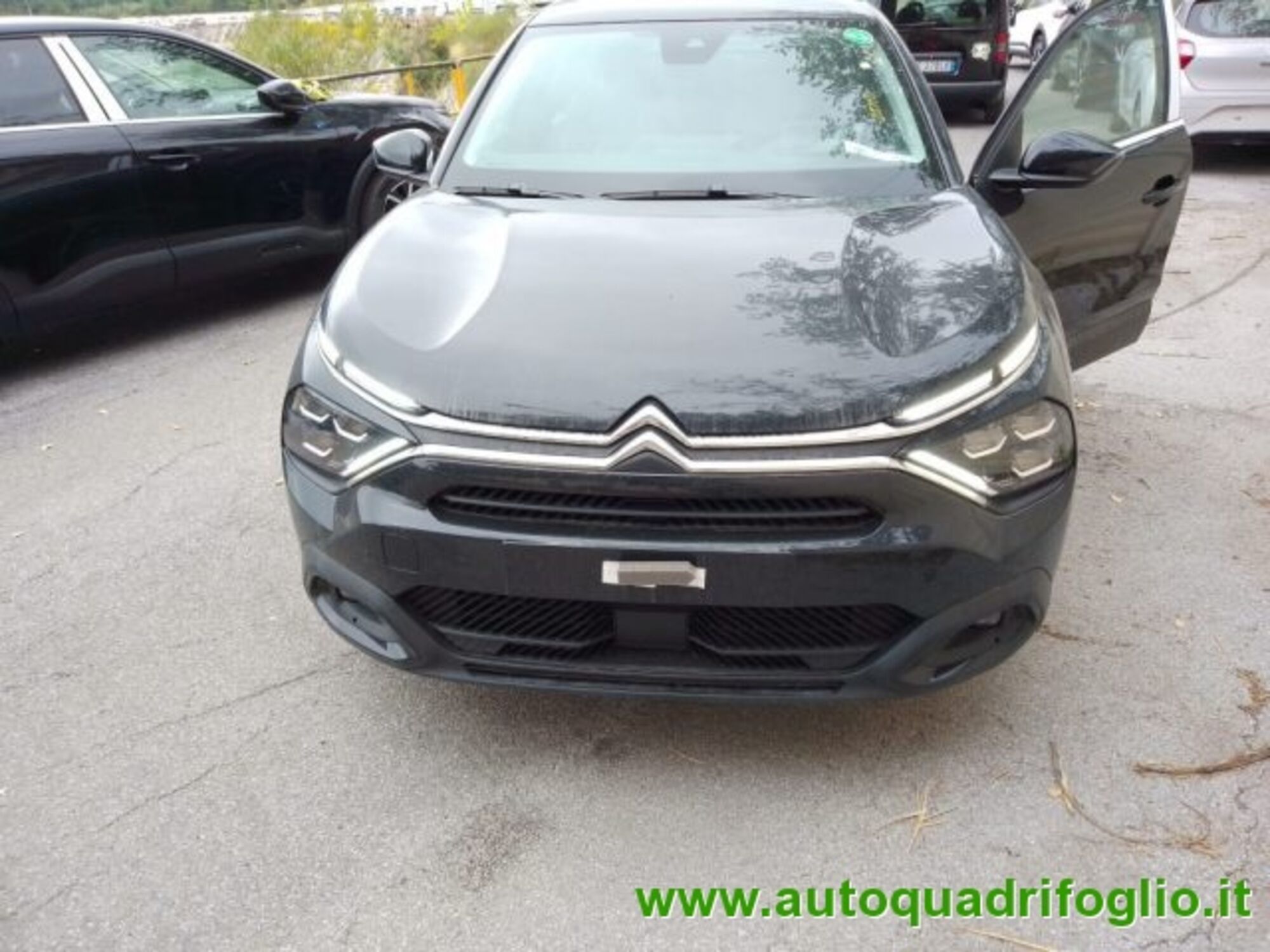 Citroen E-C4 e- motore elettrico 136 CV Shine  nuova a Savona