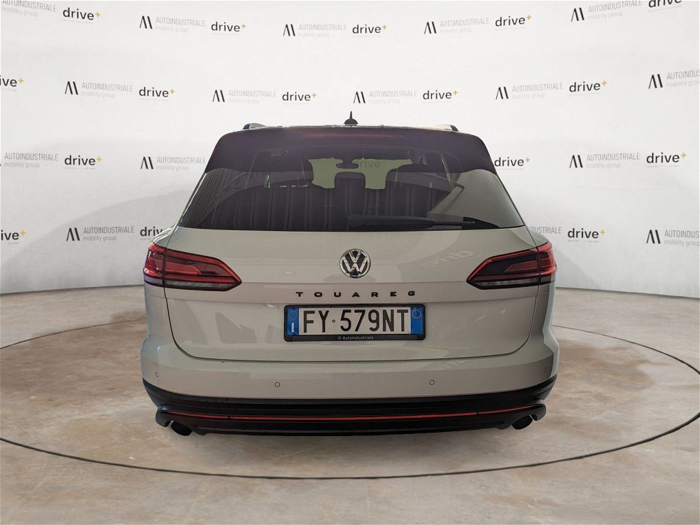 Volkswagen Touareg 3.0 V6 tdi scr Elegance 231cv auto del 2019 usata a Brunico/Bruneck (4)