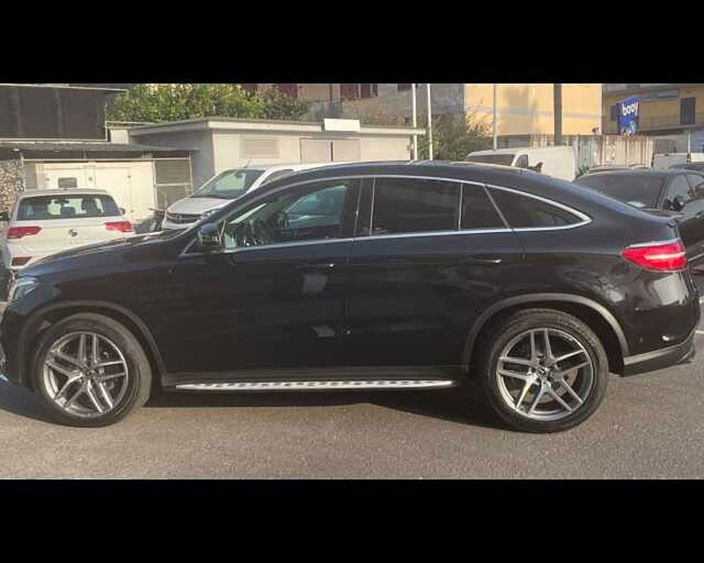 Mercedes-Benz GLE SUV 350 d 4Matic Premium Plus  del 2019 usata a Pozzuoli (2)