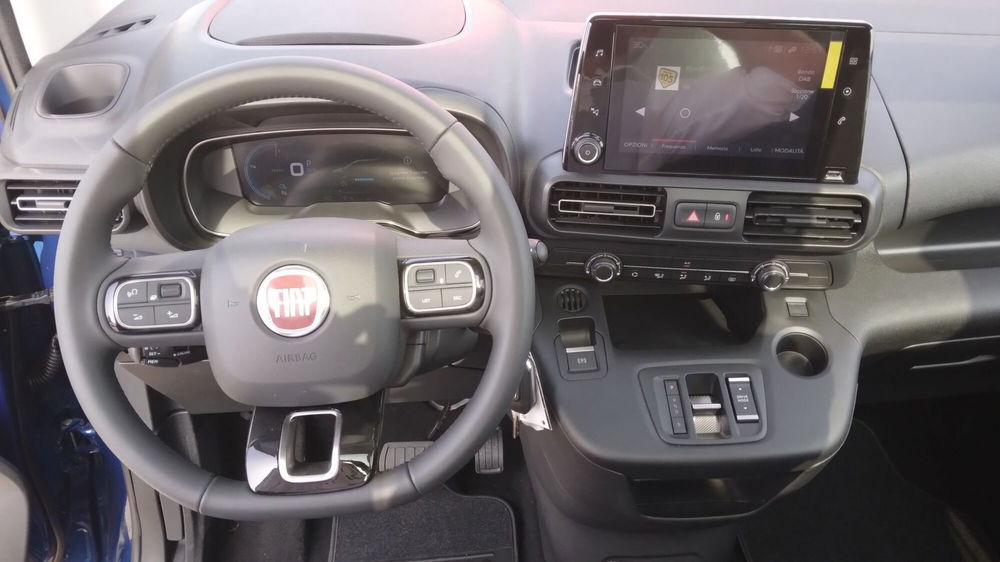 Fiat e-Doblò nuova a Alessandria (14)