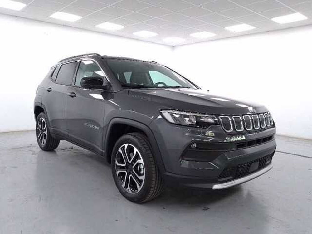 Jeep Compass nuova a Cuneo (3)