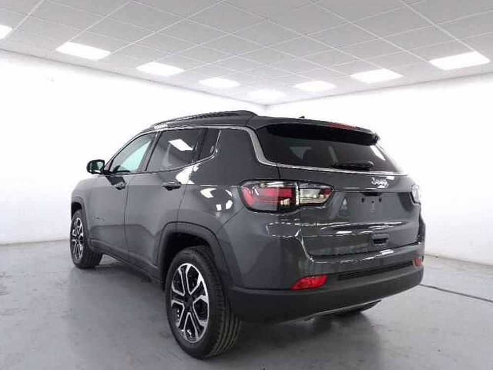 Jeep Compass nuova a Cuneo (6)