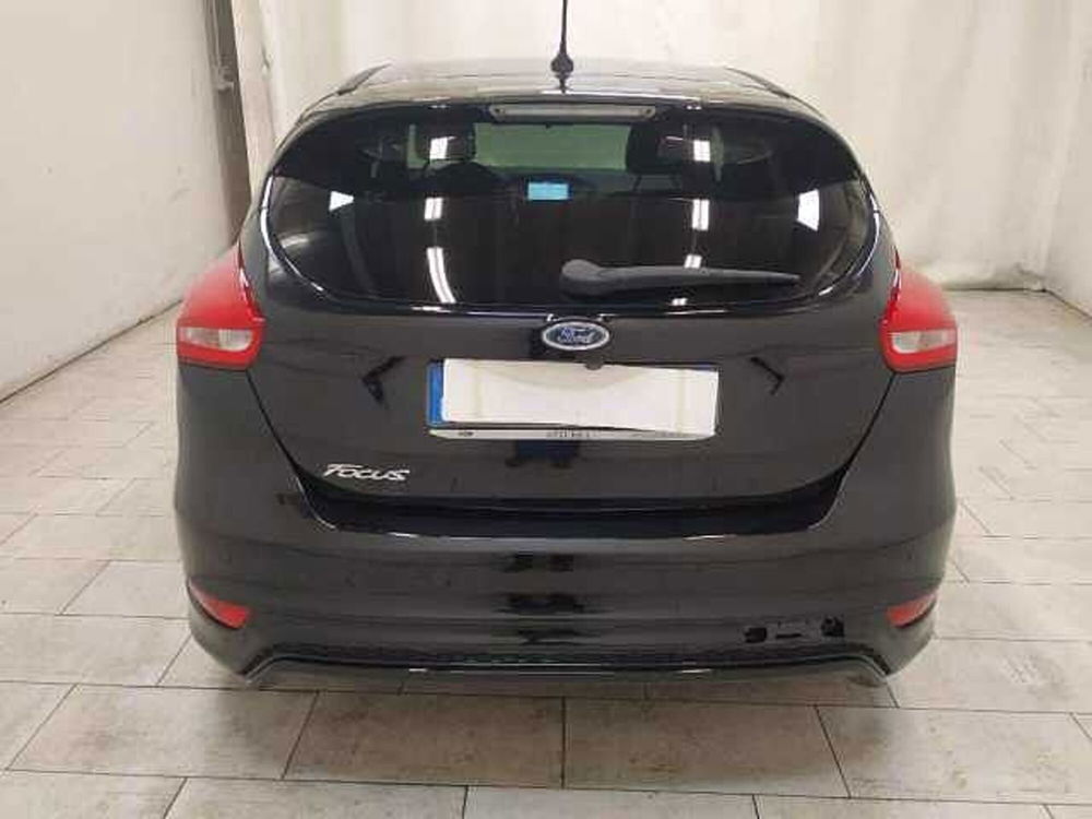 Ford Focus 1.5 EcoBlue 120 CV 5p. ST-Line  del 2018 usata a Cuneo (5)