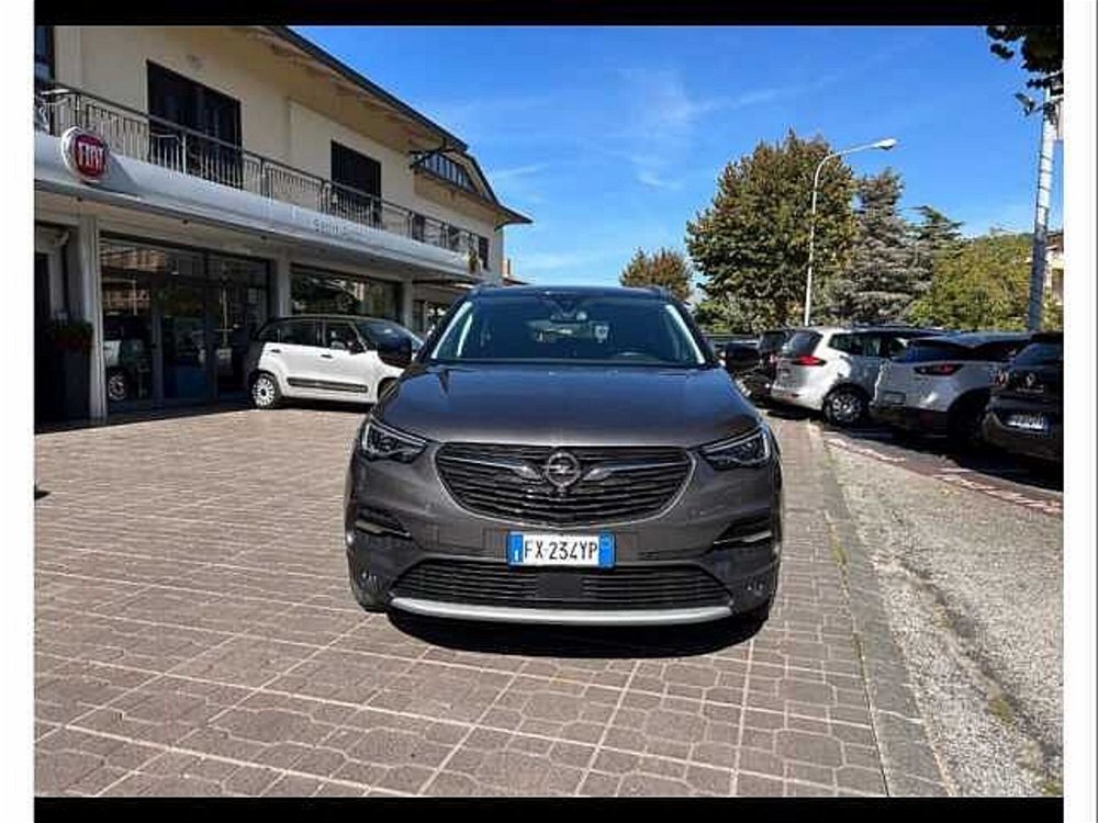 Opel Grandland X 1.5 diesel Ecotec Start&Stop Ultimate  del 2019 usata a Gualdo Tadino (2)