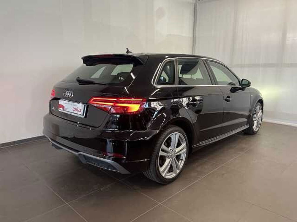 Audi A3 Sportback 30 TDI Admired  del 2020 usata a Lucca (2)