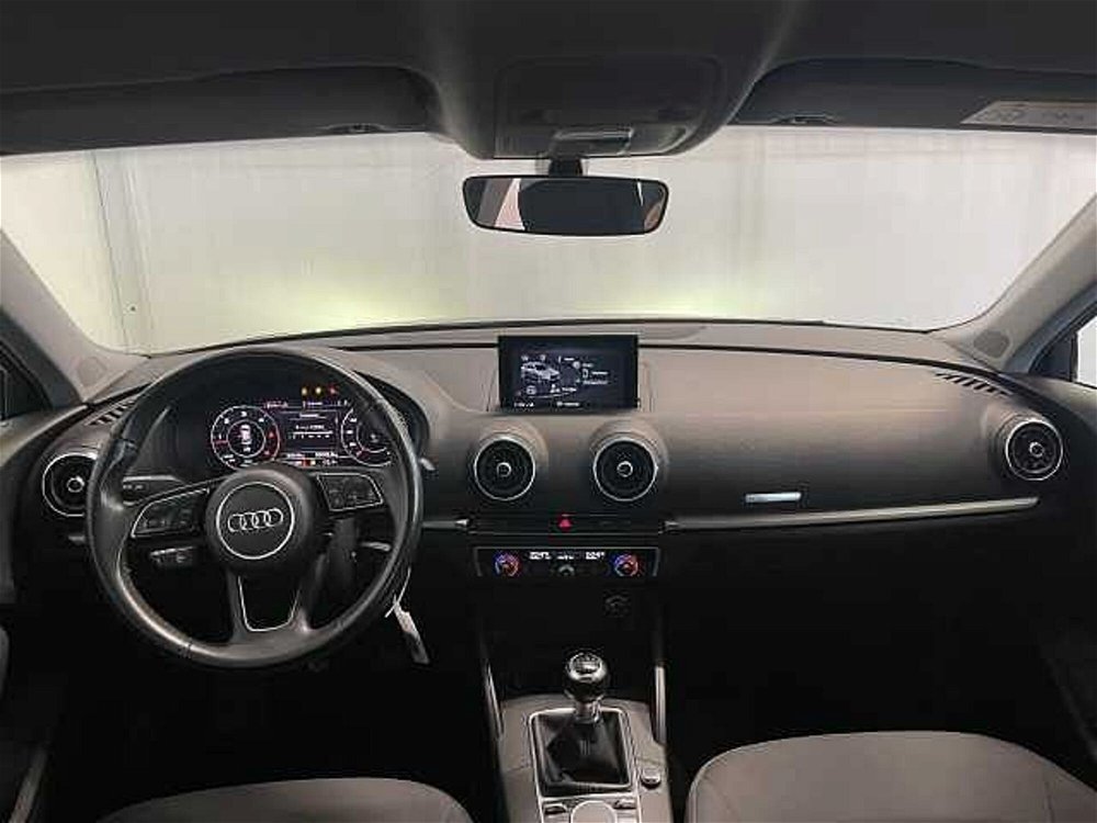 Audi A3 Sportback 30 TDI Admired  del 2020 usata a Lucca (3)