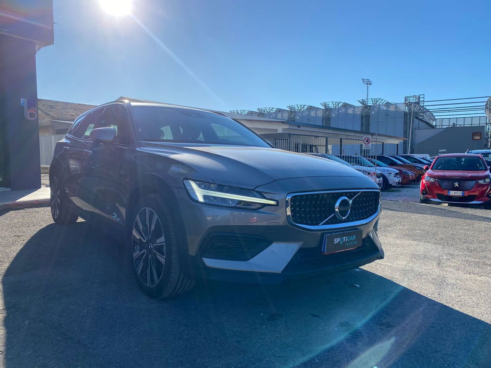 Volvo V60 Cross Country usata a Massa-Carrara (19)