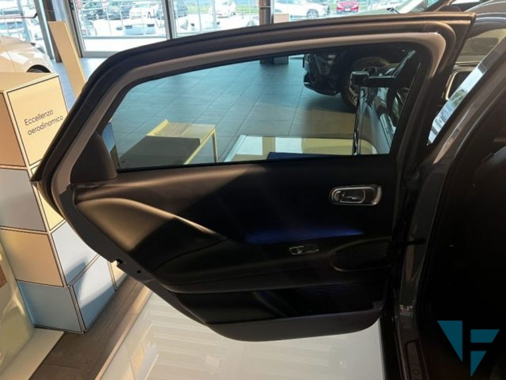 Hyundai Ioniq 5  nuova a Udine (16)