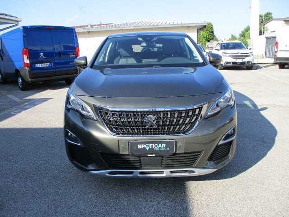 Peugeot 3008 PureTech Turbo 130 S&S Allure  del 2019 usata a Castelfranco Veneto (2)