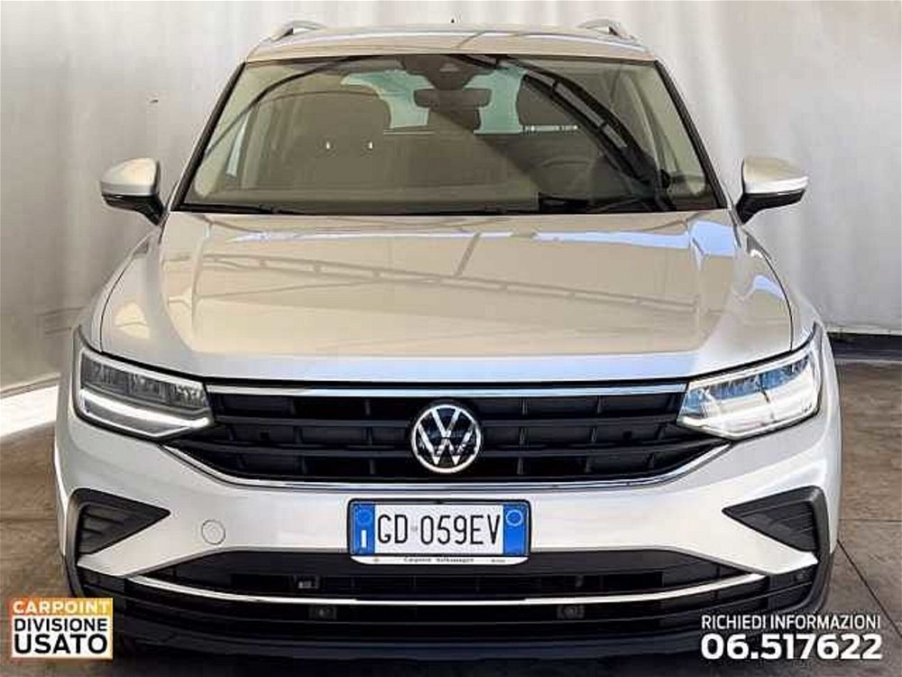 Volkswagen Tiguan 1.5 TSI ACT Life del 2020 usata a Roma (2)