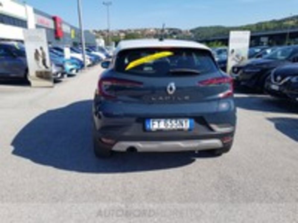 Renault Captur Blue dCi 95 CV Zen  del 2020 usata a Pordenone (4)