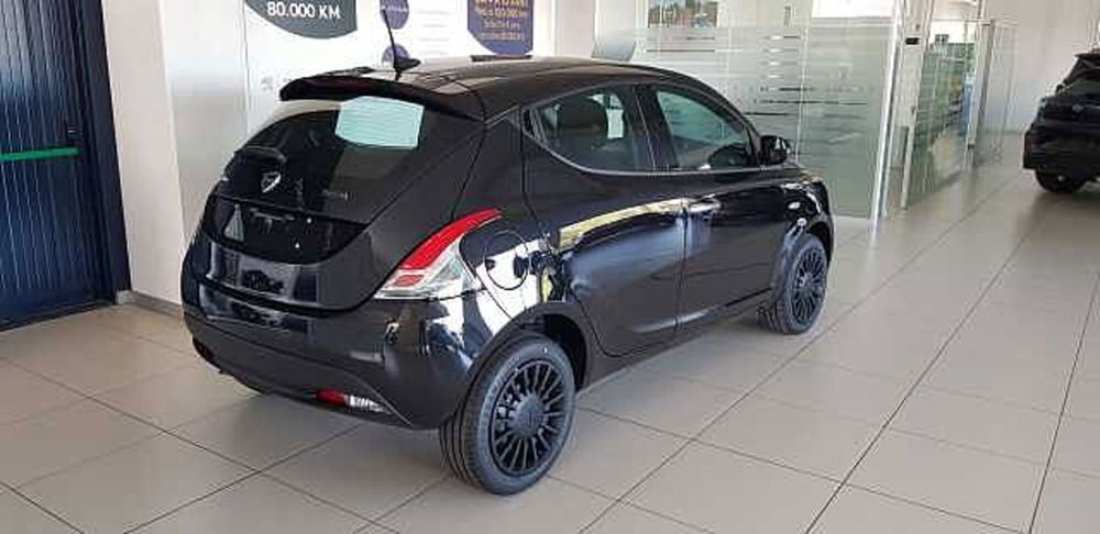 Lancia Ypsilon nuova a Pordenone (6)