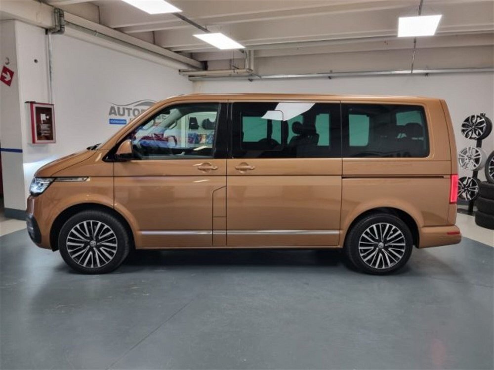 Volkswagen Multivan 2.0 tdi Highline 4motion 204cv dsg 7p.ti del 2021 usata a Brescia (4)