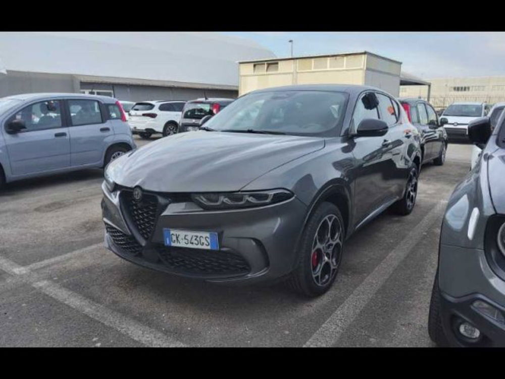 Alfa Romeo Tonale usata a Lecce (2)