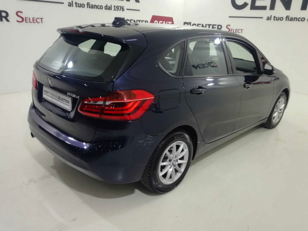 BMW Serie 2 Active Tourer 218d  Luxury  del 2015 usata a Salerno (2)