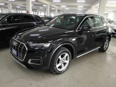 Audi Q5 40 TDI 204 CV quattro S tronic Business  del 2021 usata a Salerno