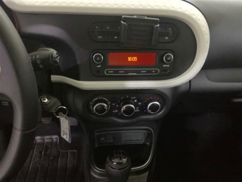 Renault Twingo usata a Napoli (12)