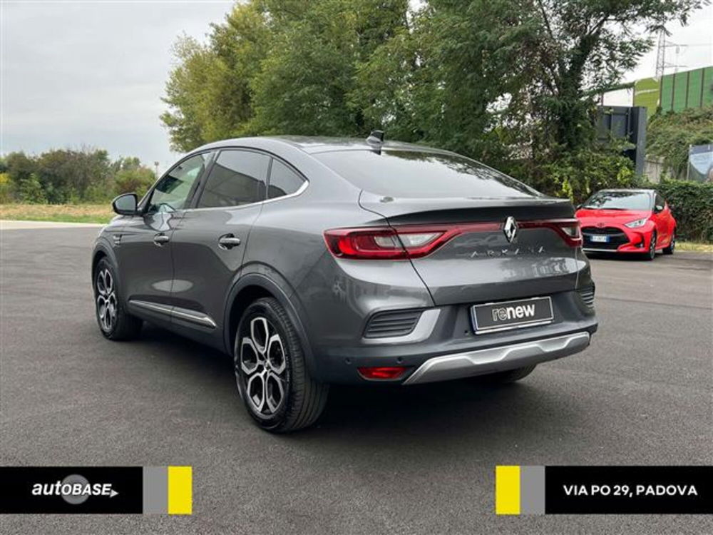 Renault Arkana E-Tech 145 CV R.S. Line  del 2021 usata a Albignasego (5)