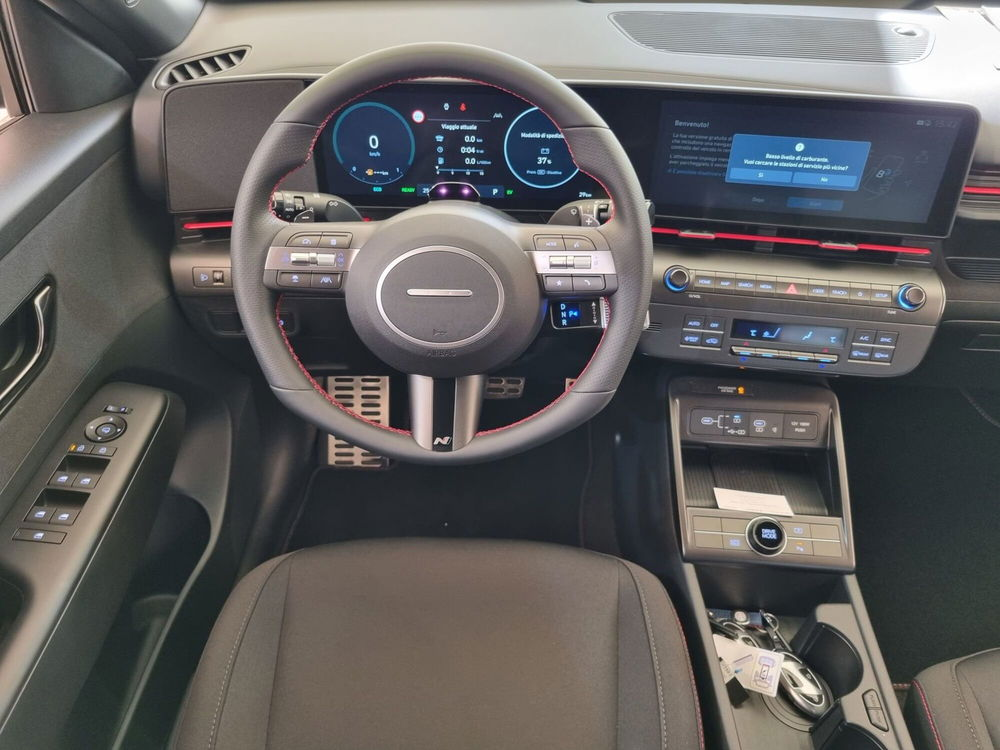 Hyundai Kona nuova a Pistoia (8)