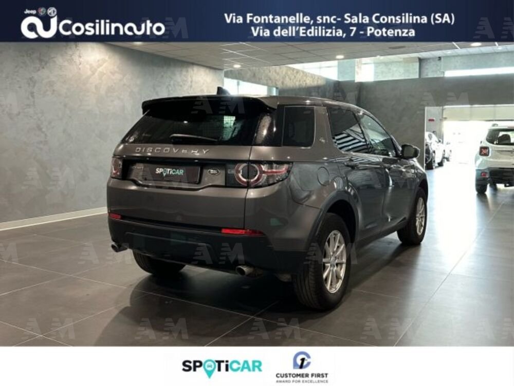 Land Rover Discovery Sport 2.0 TD4 150 CV HSE Luxury  del 2019 usata a Sala Consilina (5)