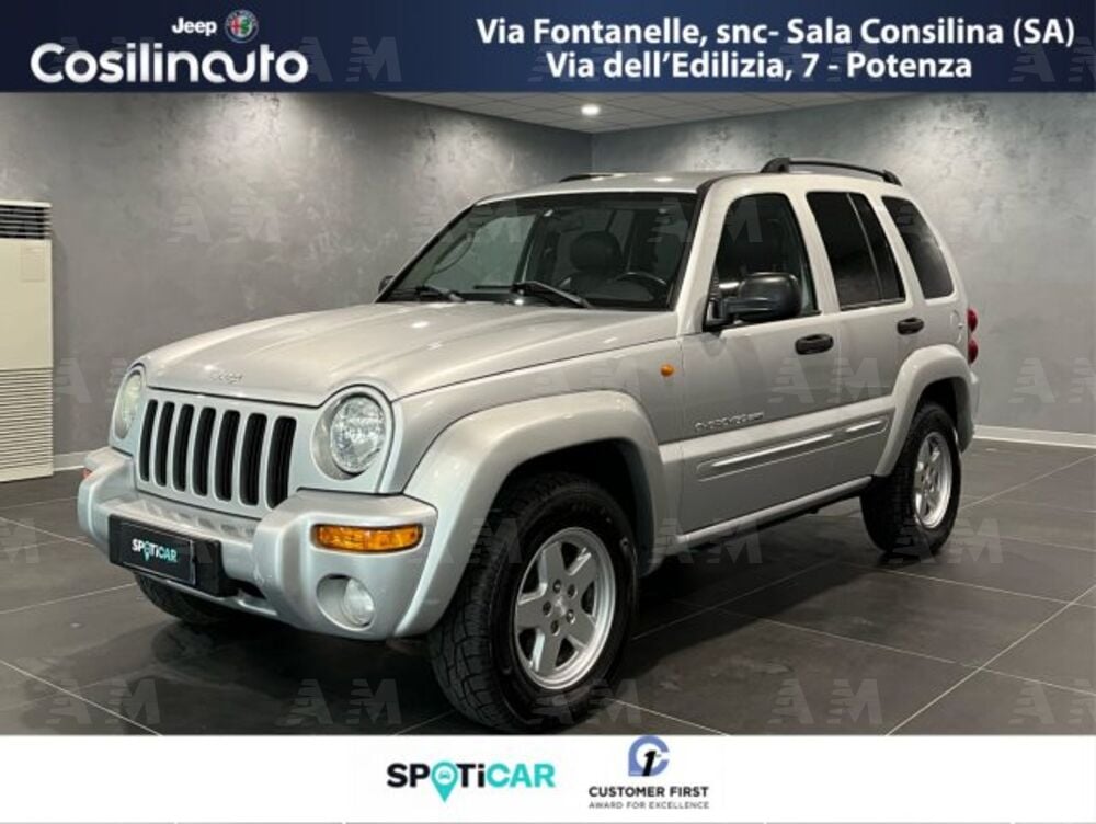 Jeep Cherokee 2.8 CRD Limited  del 2004 usata a Sala Consilina