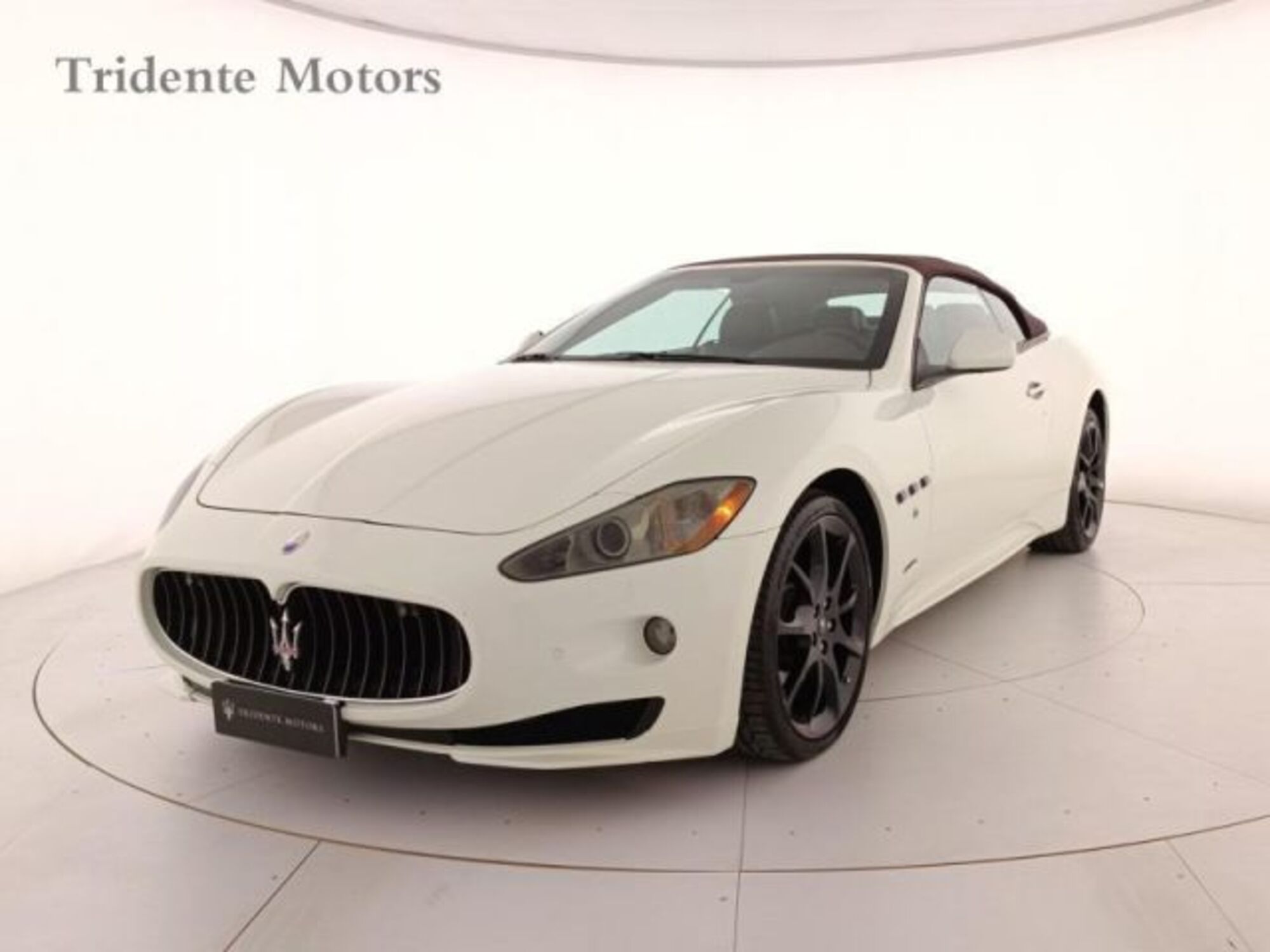 Maserati Grancabrio 4.7 V8 Sport  del 2012 usata a Padova