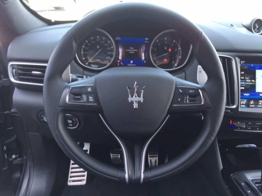 Maserati Levante usata a Cuneo (7)