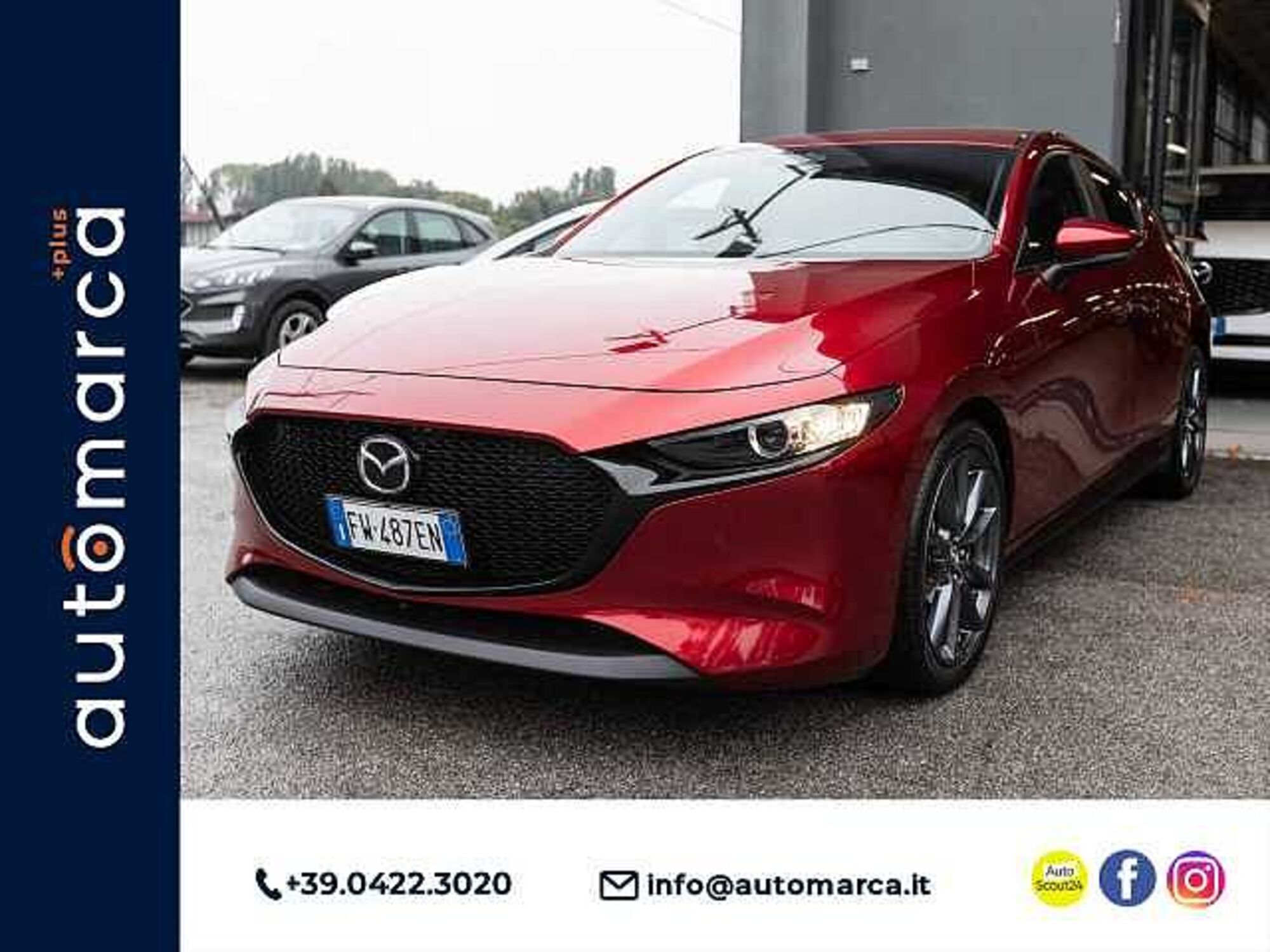 Mazda Mazda3 Hatchback 2.0L e-Skyactiv-G M Hybrid Executive  del 2019 usata a Silea