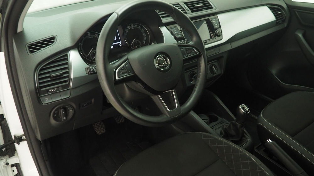 Skoda Fabia usata a Torino (11)