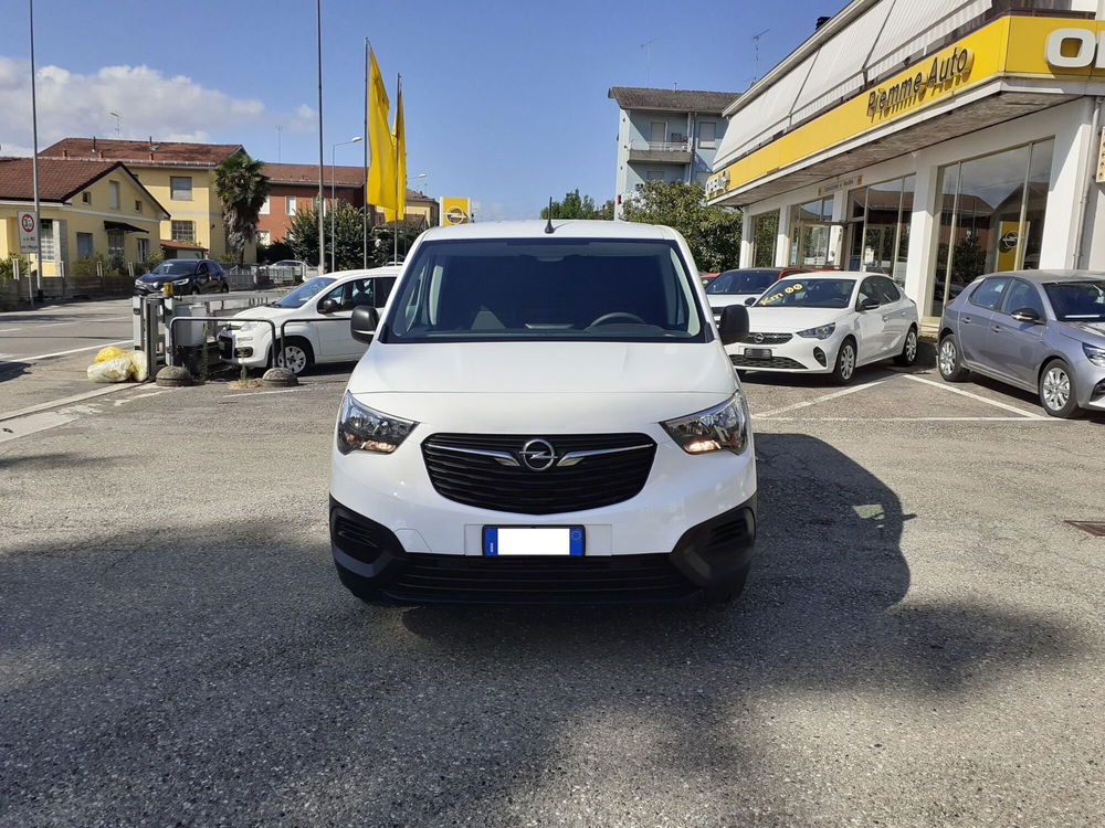 Opel Combo Furgone Cargo 1.5 Diesel 100CV PC 650kg Edition  nuova a Fidenza (2)