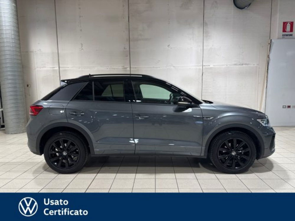 Volkswagen T-Roc 2.0 tdi R-Line 115cv del 2023 usata a Arzignano (3)