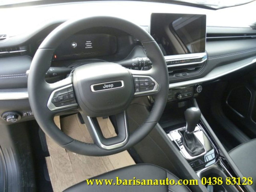 Jeep Compass nuova a Treviso (10)