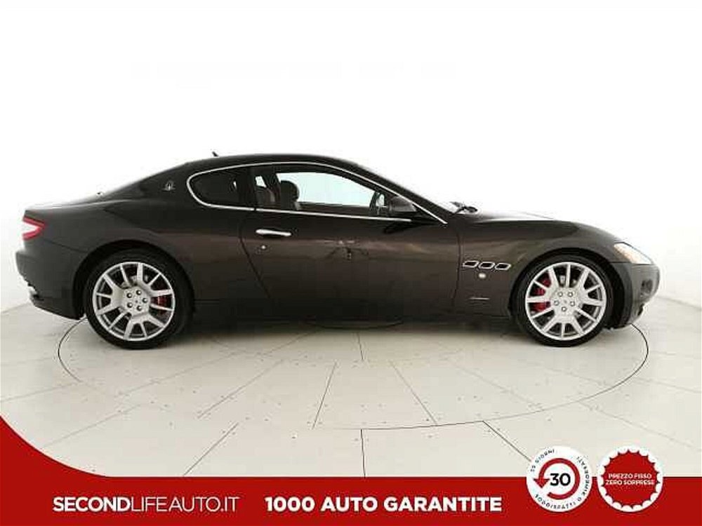 Maserati Granturismo GranTurismo 4.2 V8  del 2010 usata a San Giovanni Teatino (4)