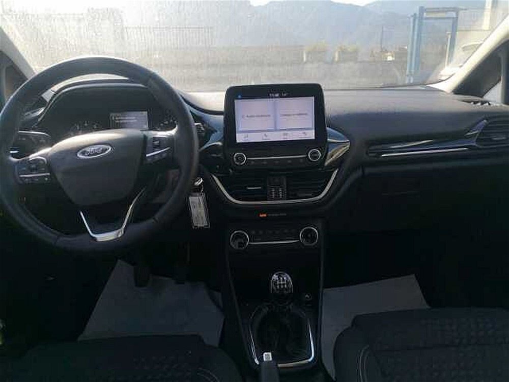 Ford Fiesta 1.1 75 CV 5 porte Titanium  del 2021 usata a Salerno (5)